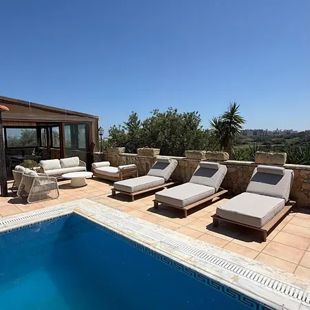 Villa King Of The Valley One Of One *