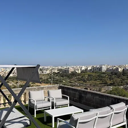 King Of The Valley One Of One Is-Swieqi